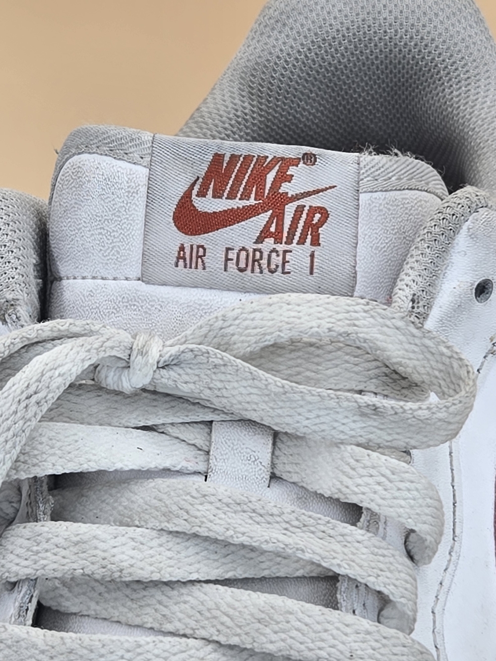 Nike Air Force 1 White & Red Low-Top Sneakers Men's Size 12 1/2 12.5 - Picture 7 of 13
